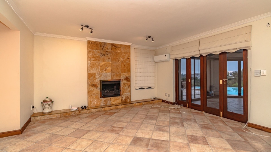 4 Bedroom Property for Sale in Pezula Golf Estate Western Cape